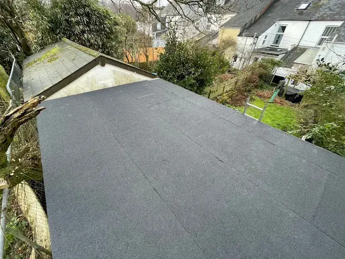 Soffits, fascias and flat roof detailing
